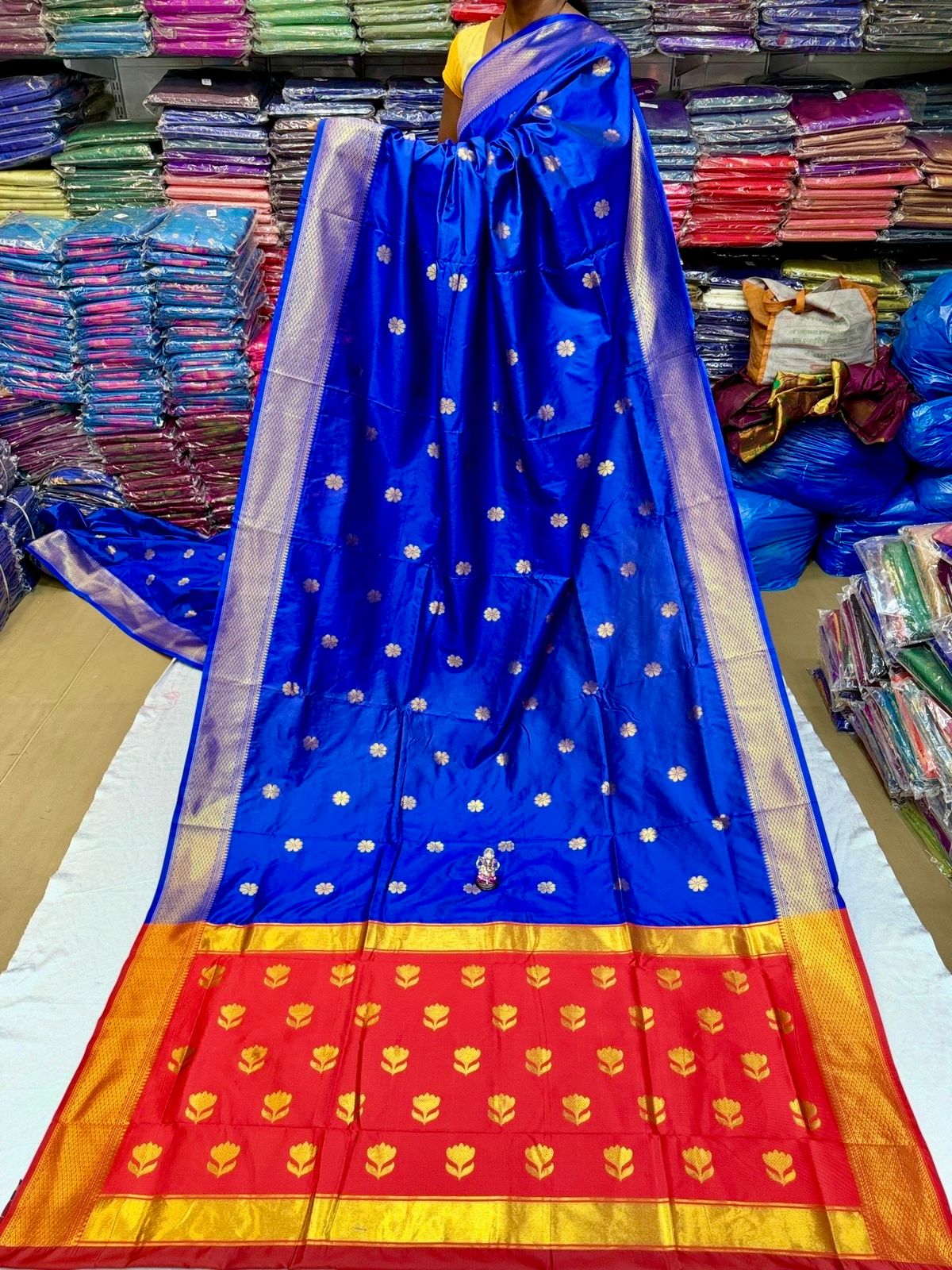 Maheshwari Paithani