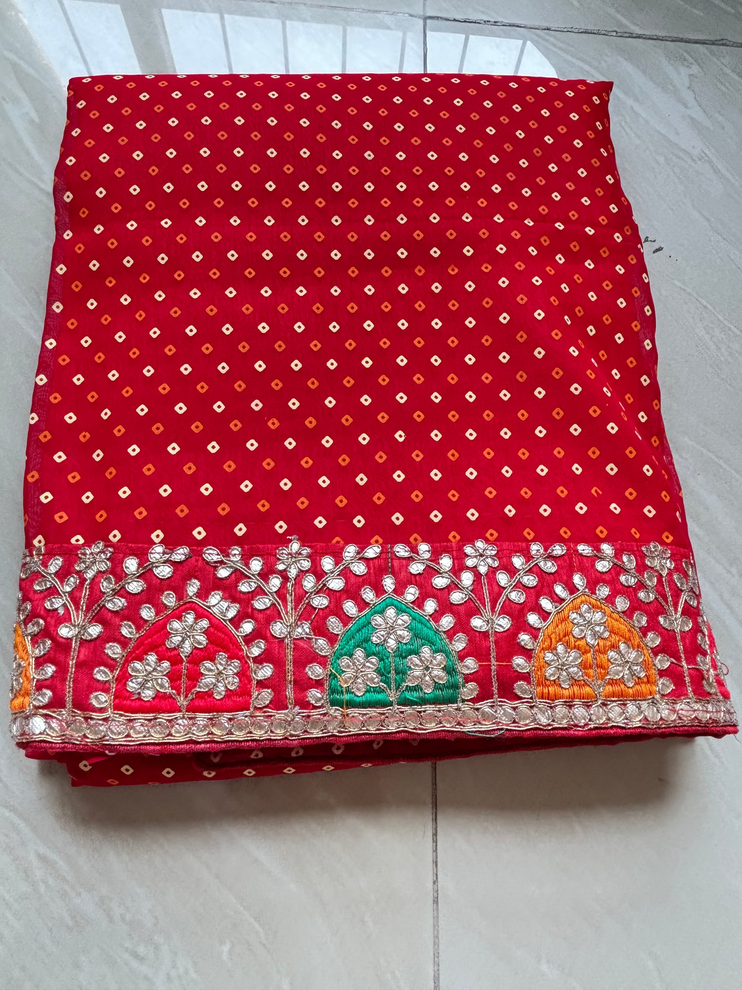 goergette bandhani saree