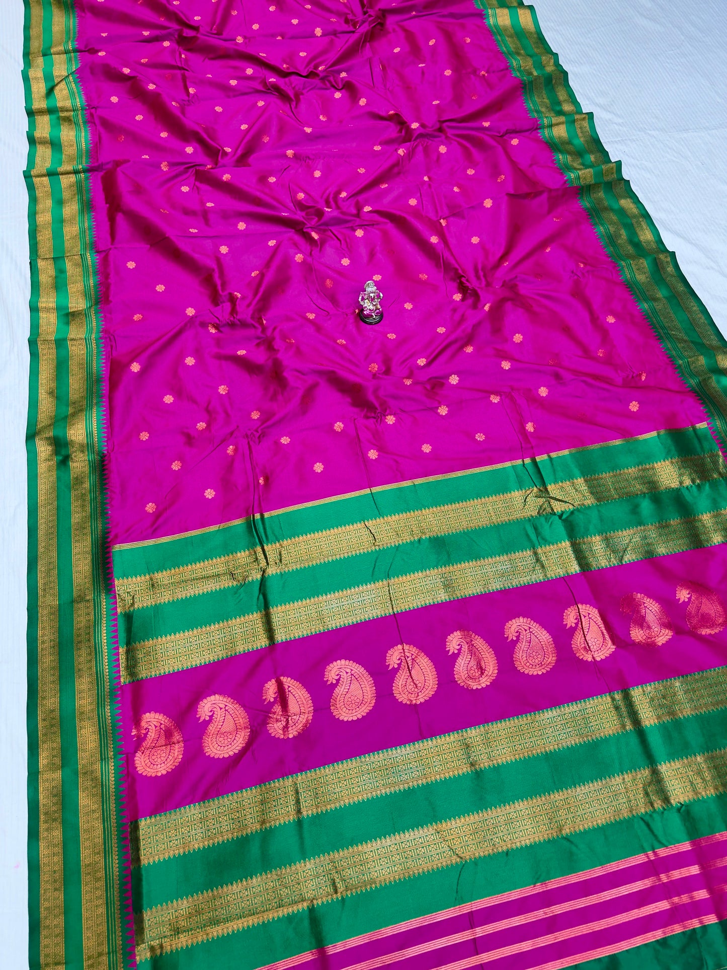 Narayan Peth Paithani