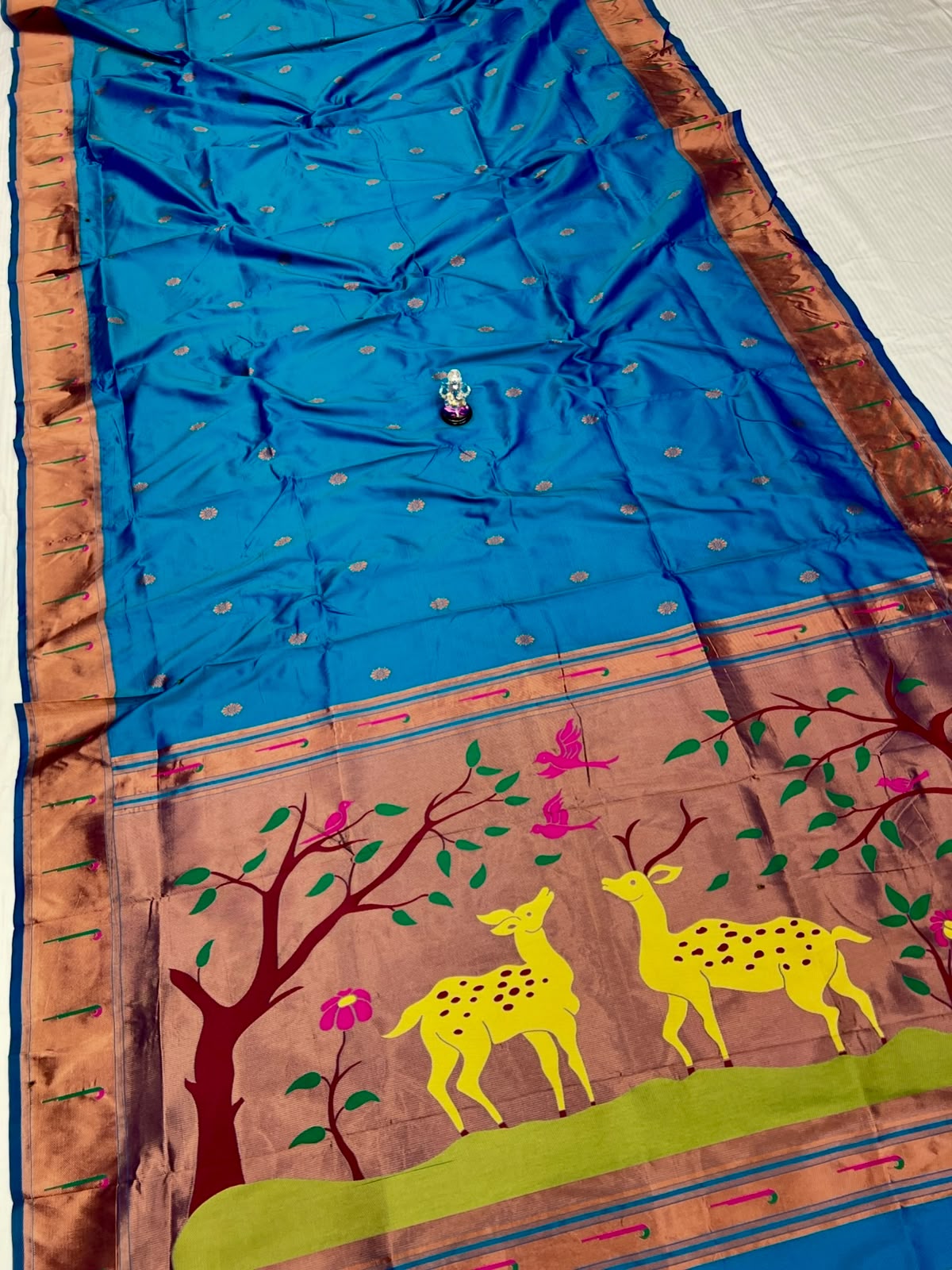Pooja Muniya Paithani