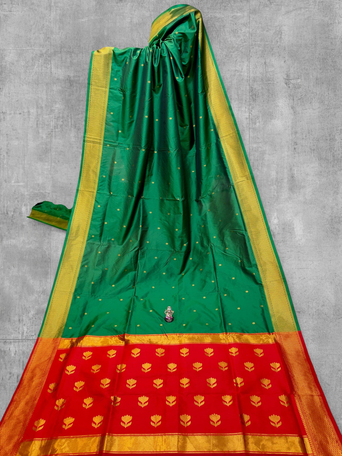 Maheshwari Paithani